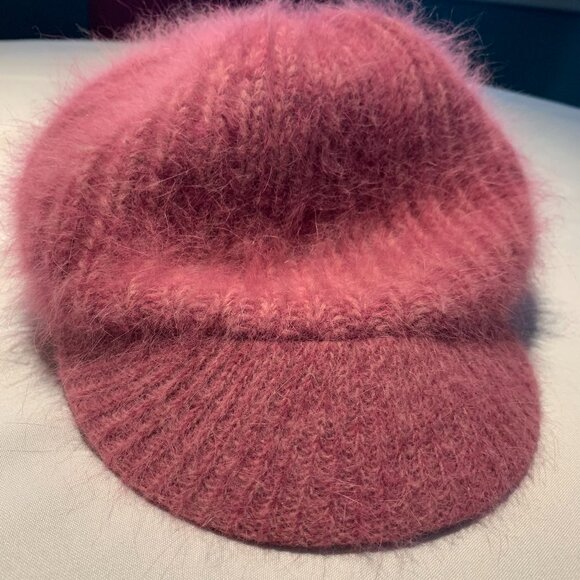 Pink Angora/ Nylon /Wool blend baseball cap - Picture 1 of 4